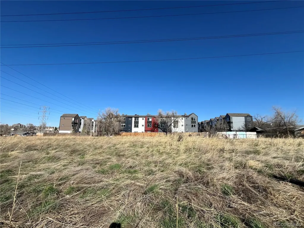5701 W 10th Avenue Lakewood CO 80214
