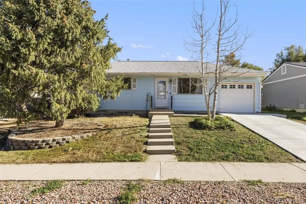 4002 Shelley Avenue Colorado Springs CO 80910