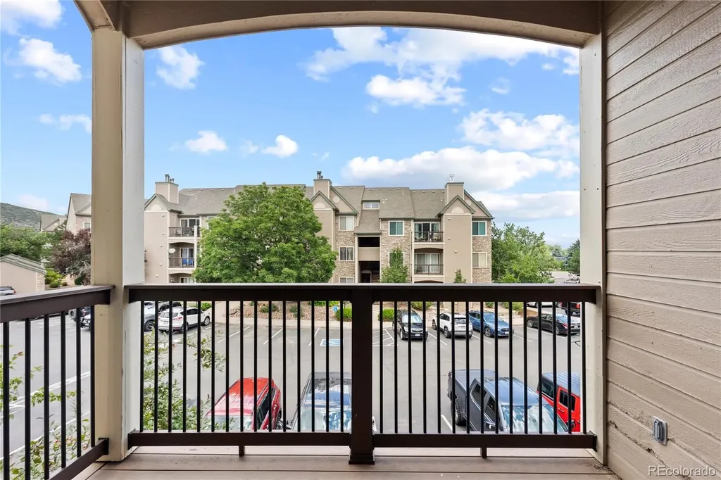 7445 S Alkire Street Littleton CO 80127