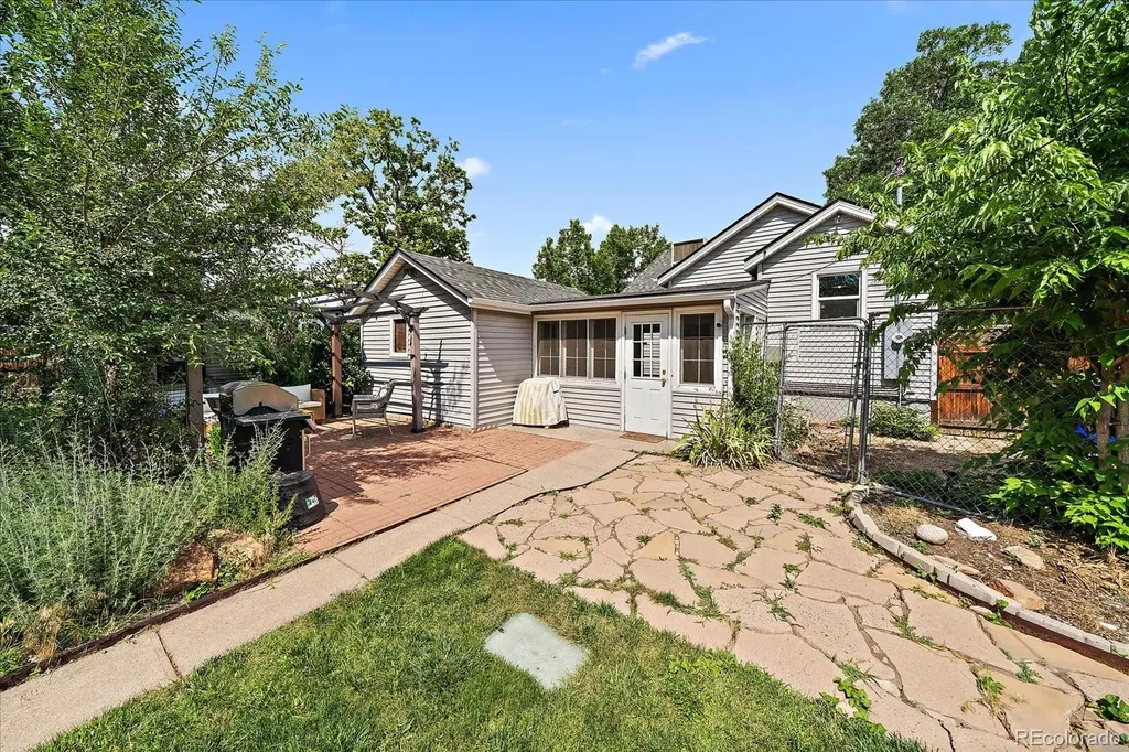 3761 S Bannock Street Englewood CO 80110