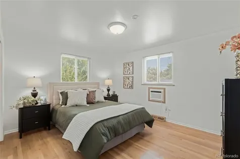 382 Zion Street Aurora CO 80011