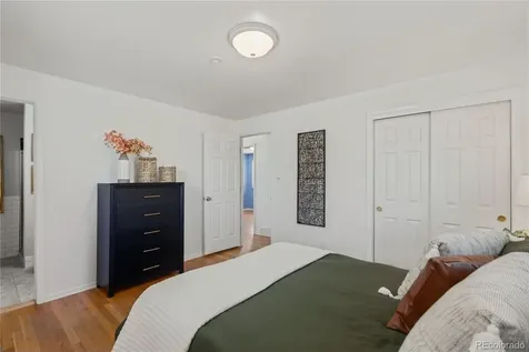 382 Zion Street Aurora CO 80011