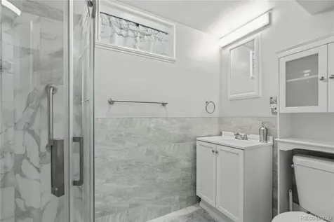 382 Zion Street Aurora CO 80011