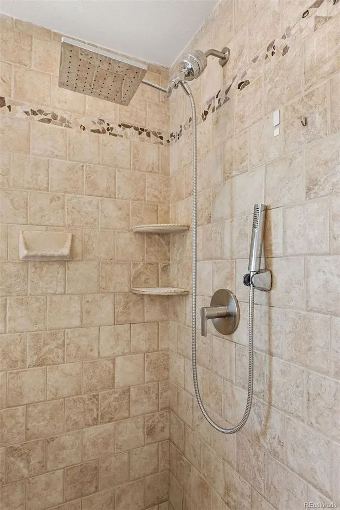 2952 Clairton Drive Littleton CO 80126