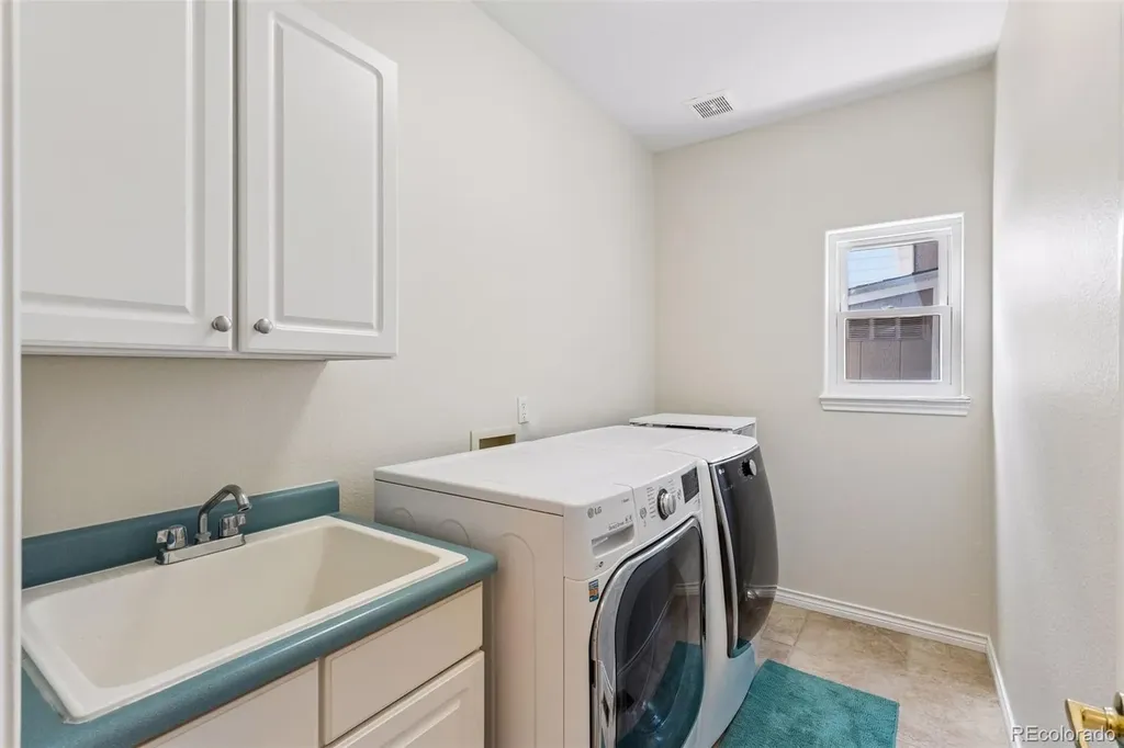 2952 Clairton Drive Littleton CO 80126