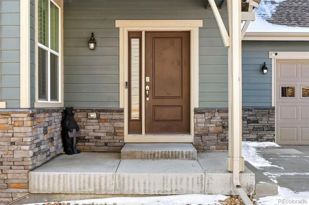 8086 S Grand Baker Way Aurora CO 80016
