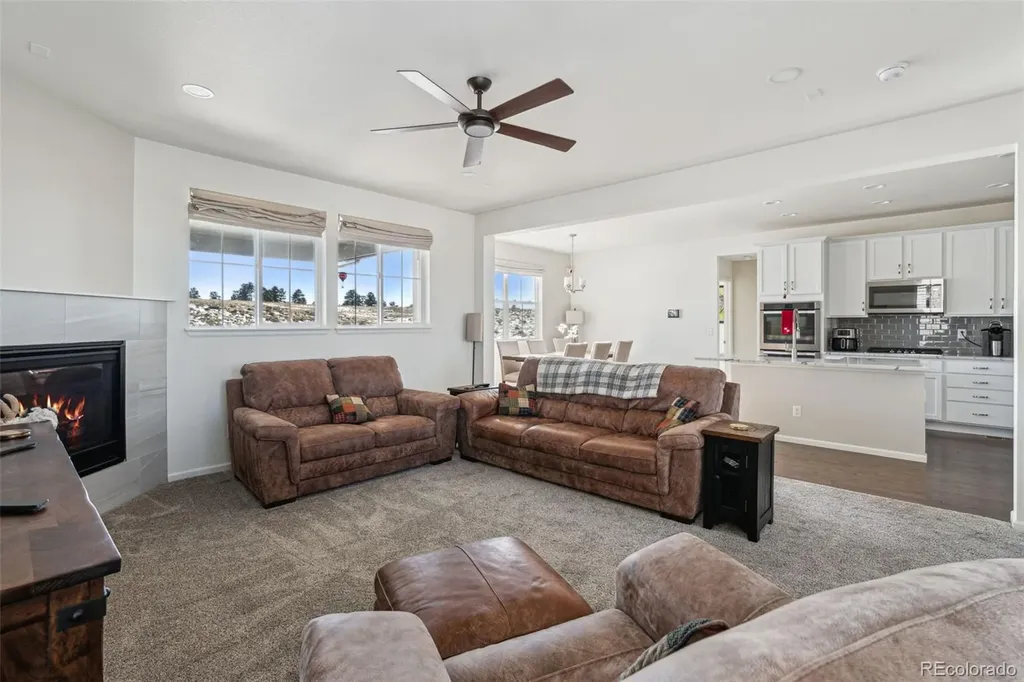 8086 S Grand Baker Way Aurora CO 80016