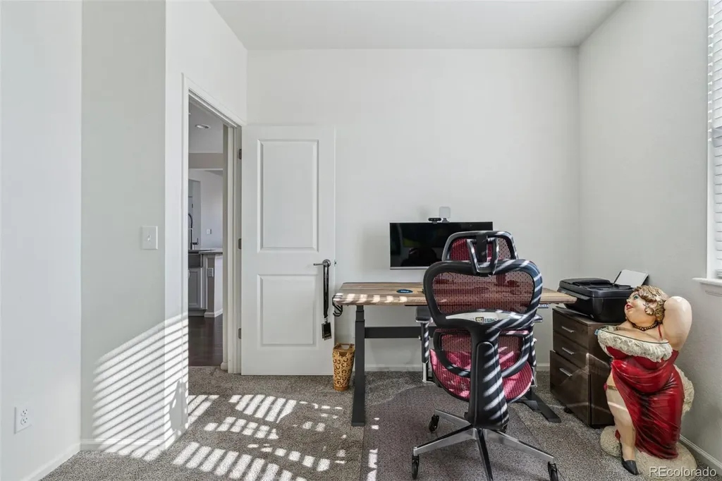 8086 S Grand Baker Way Aurora CO 80016