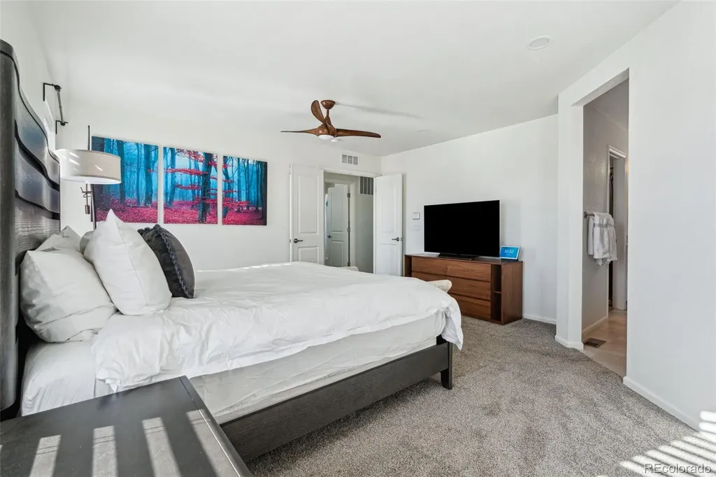 8086 S Grand Baker Way Aurora CO 80016