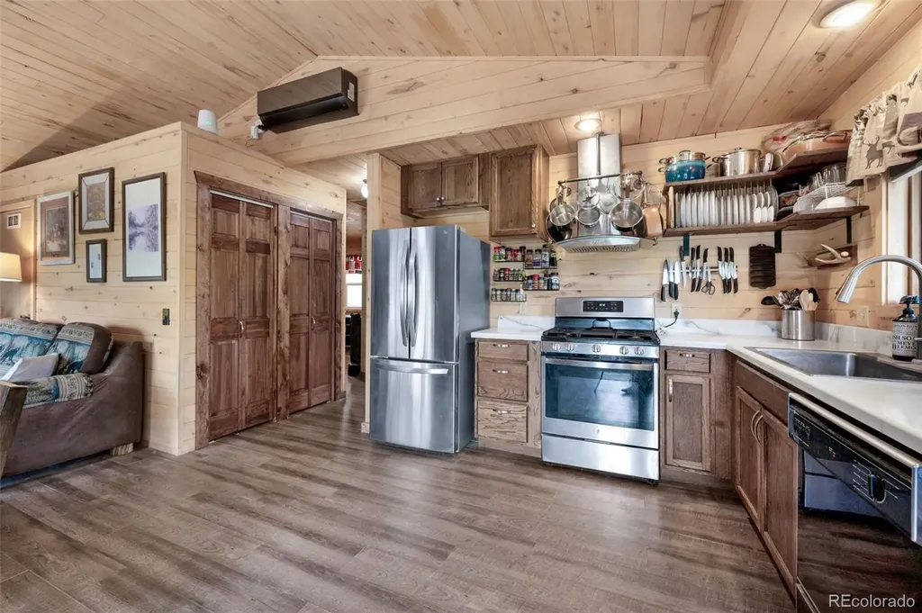 126 Aspen Circle Divide CO 80814