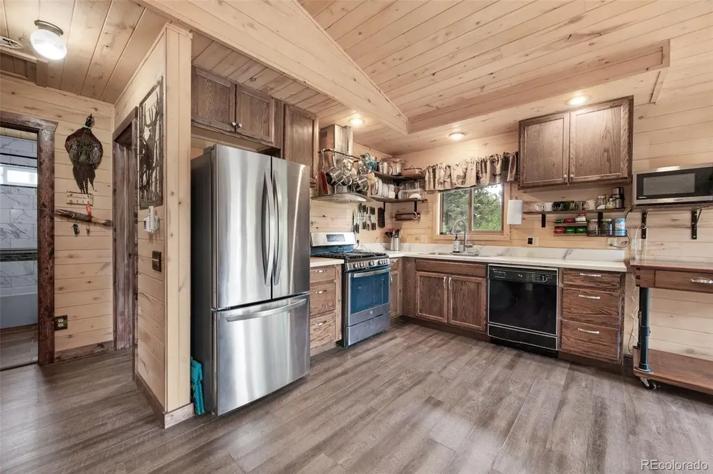 126 Aspen Circle Divide CO 80814