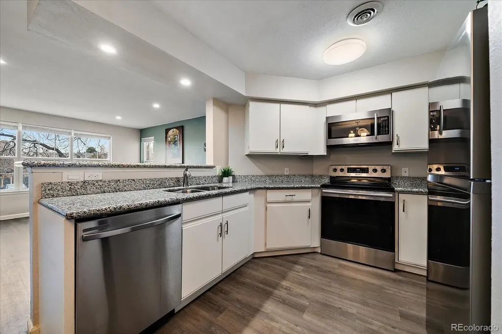 2740 E Otero Place Centennial CO 80122