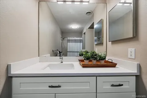 2740 E Otero Place Centennial CO 80122