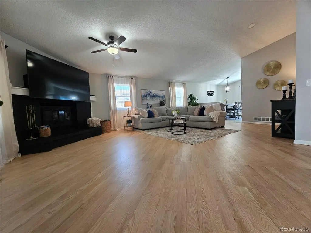 14984 E Adriatic Place Aurora CO 80014