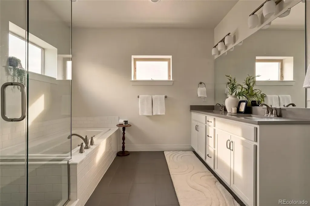 10174 E 59th Avenue Denver CO 80238