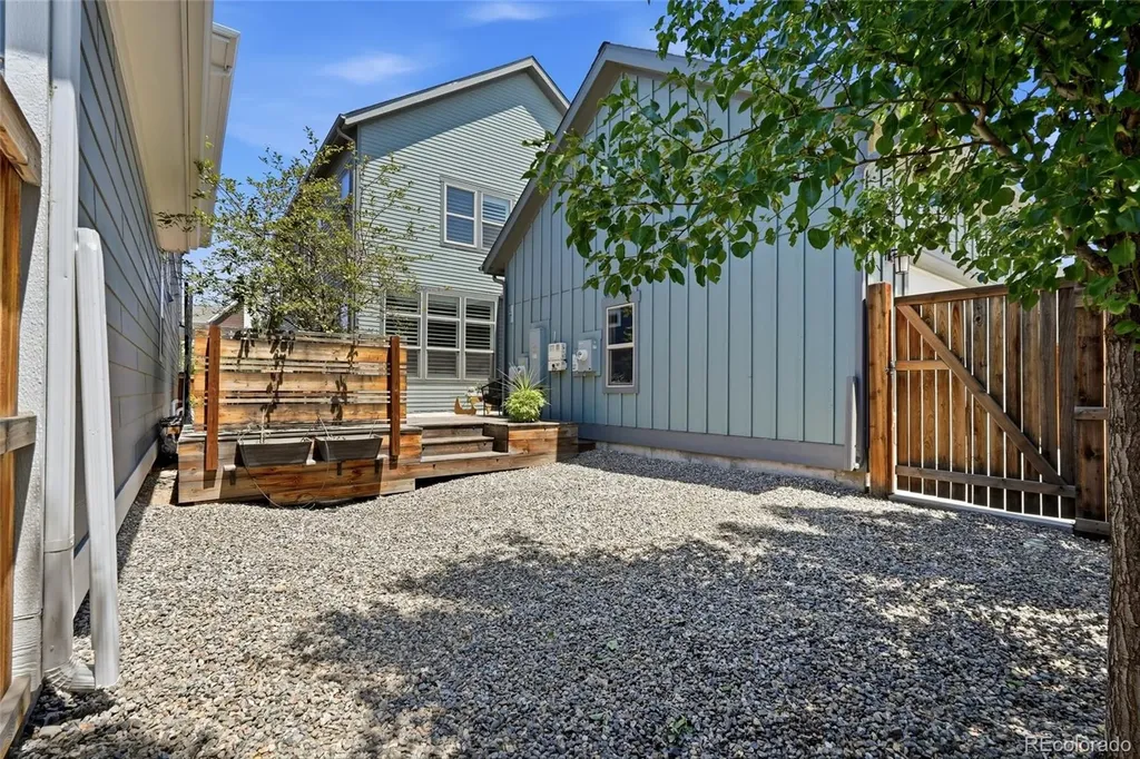 10174 E 59th Avenue Denver CO 80238