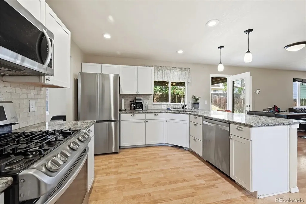 2307 Frontier Street Longmont CO 80501