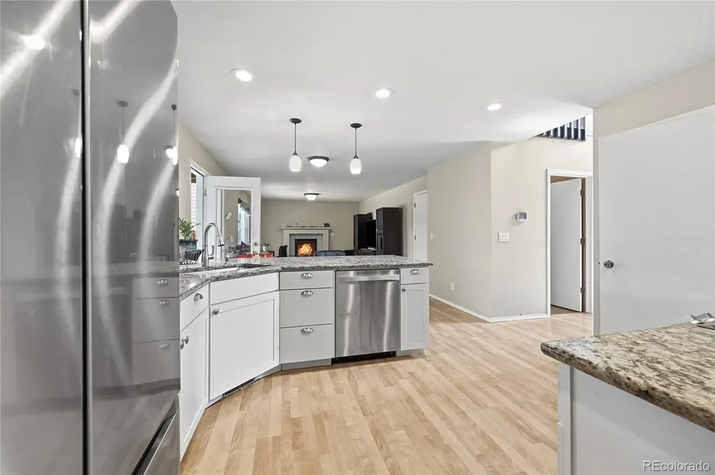 2307 Frontier Street Longmont CO 80501