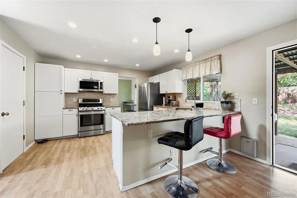 2307 Frontier Street Longmont CO 80501