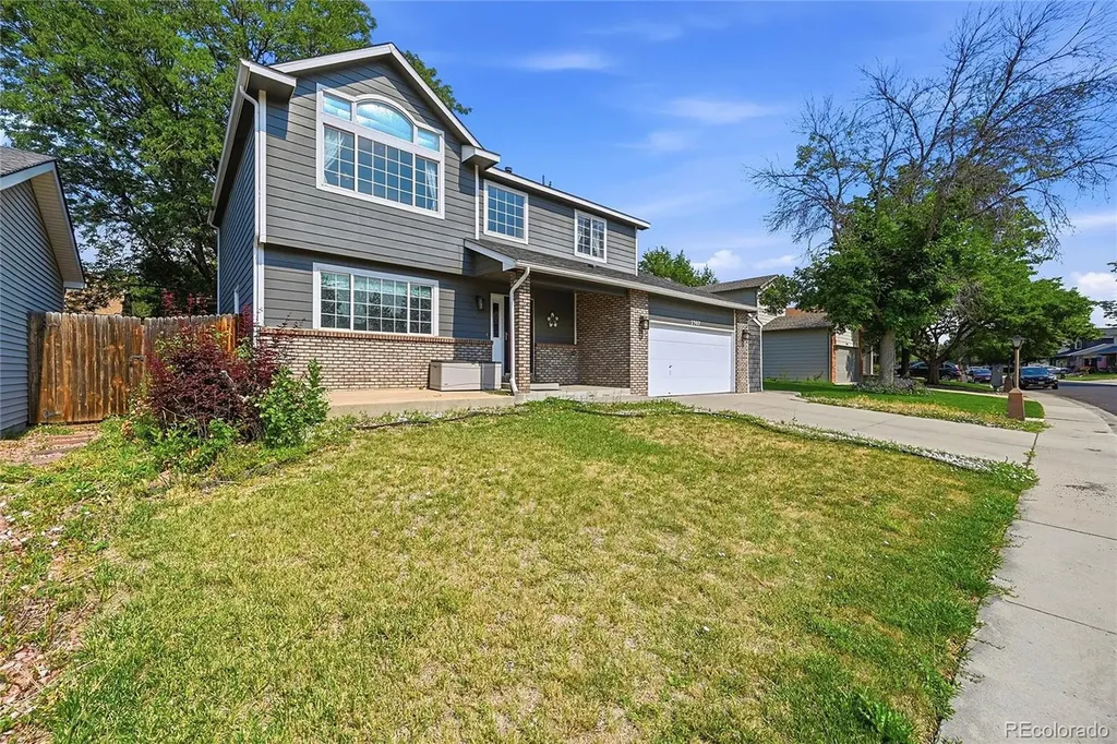 2307 Frontier Street Longmont CO 80501
