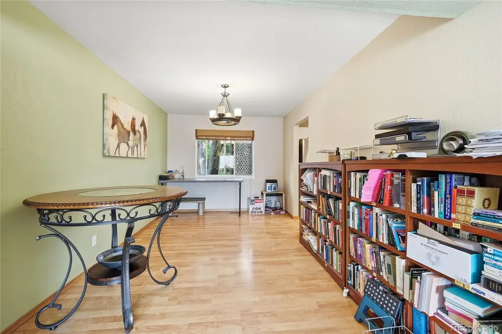 2307 Frontier Street Longmont CO 80501