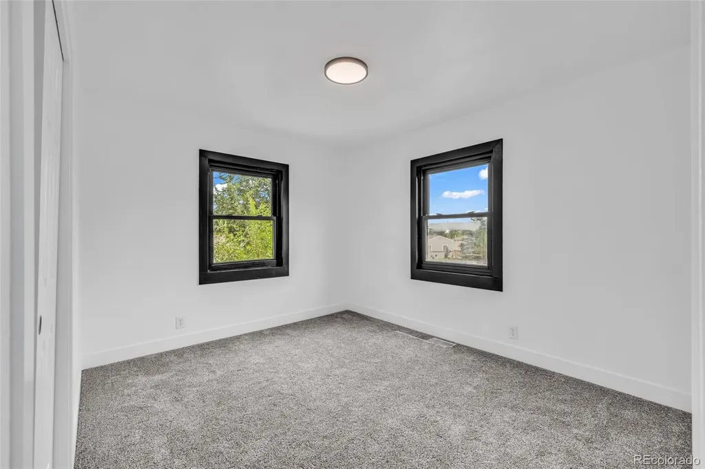 2731 Roosevelt Avenue Denver CO 80229