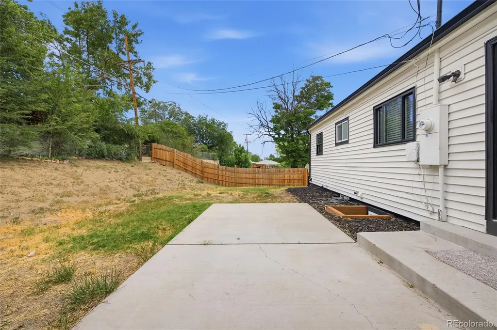 2731 Roosevelt Avenue Thornton CO 80229