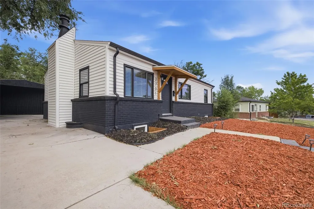 2731 Roosevelt Avenue Thornton CO 80229
