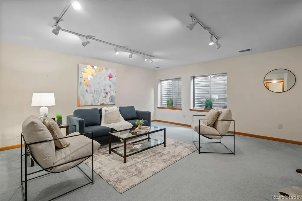 2675 S Johnson Circle Lakewood CO 80227