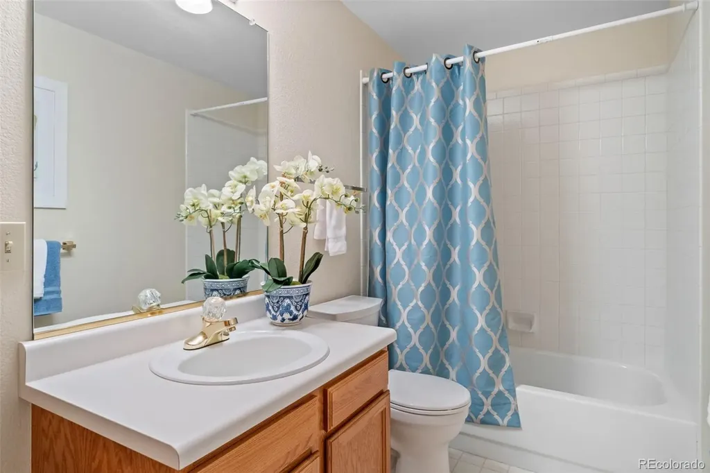 2675 S Johnson Circle Lakewood CO 80227