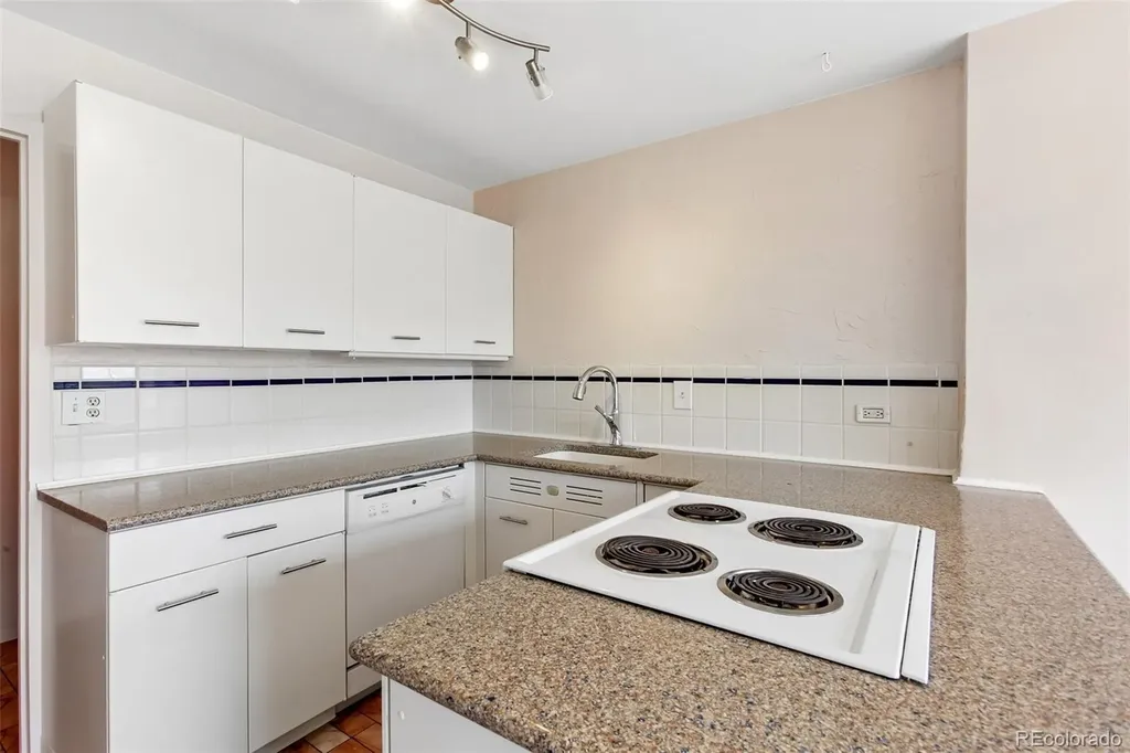 888 N Logan Street Denver CO 80203