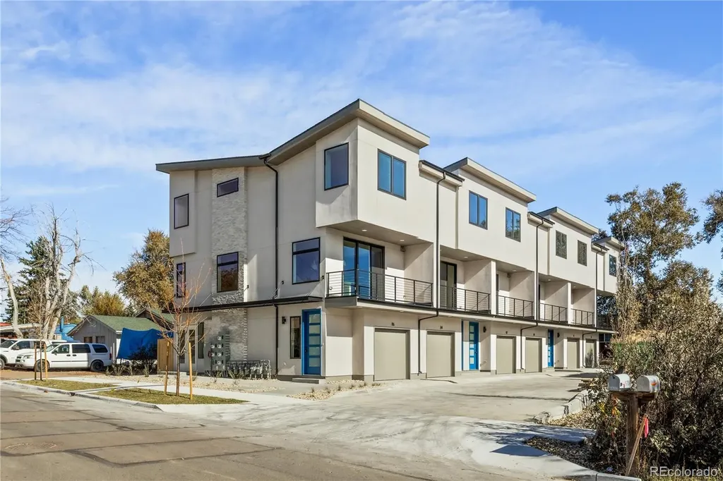 1678 Tabor Street Lakewood CO 80215