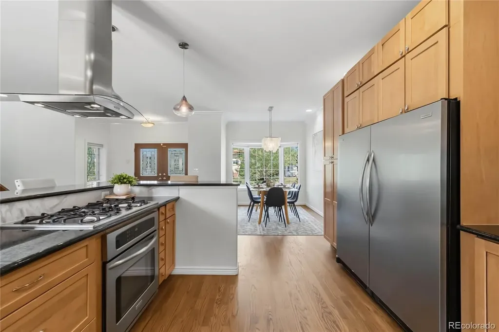 906 Forest Street Denver CO 80220