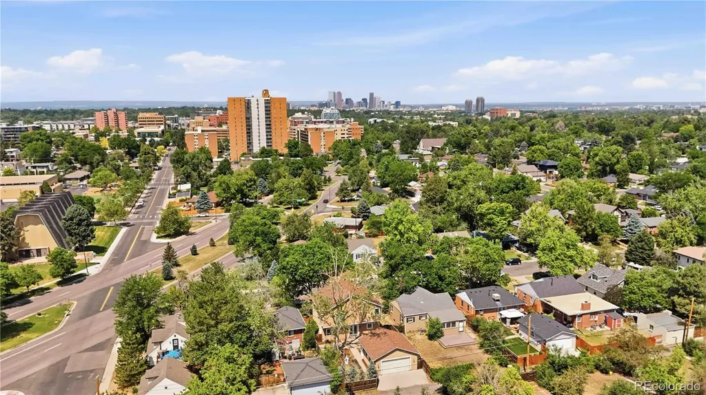 906 Forest Street Denver CO 80220