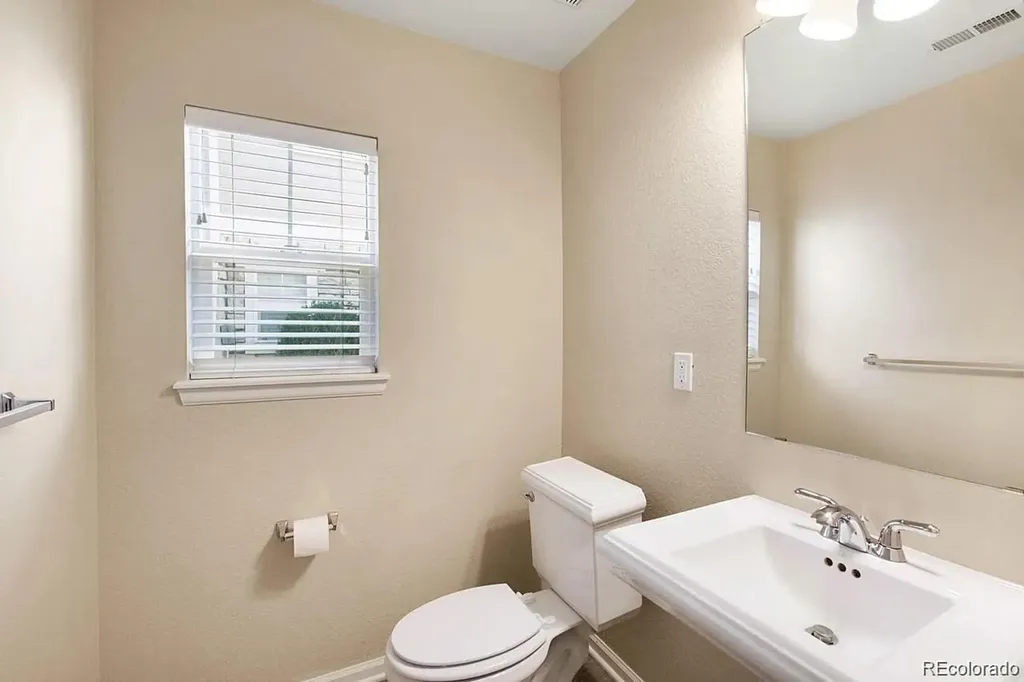 9769 Mayfair Street Englewood CO 80112