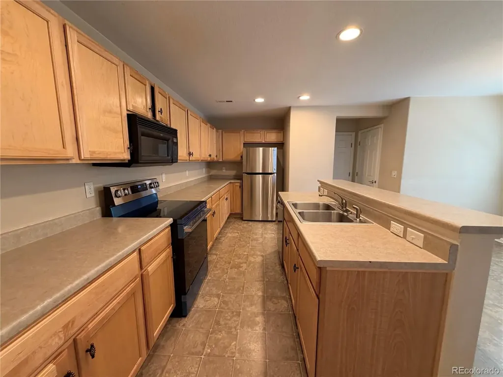 9769 Mayfair Street Englewood CO 80112