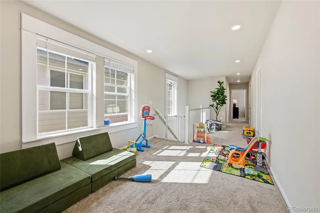 7283 Goldbloom Lane Littleton CO 80125
