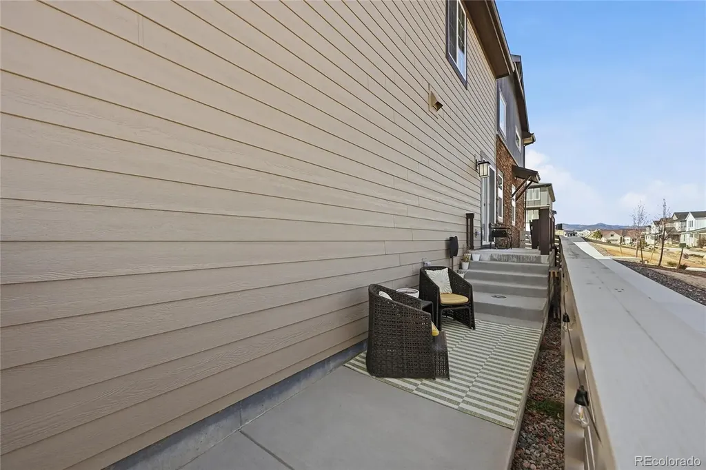 7283 Goldbloom Lane Littleton CO 80125