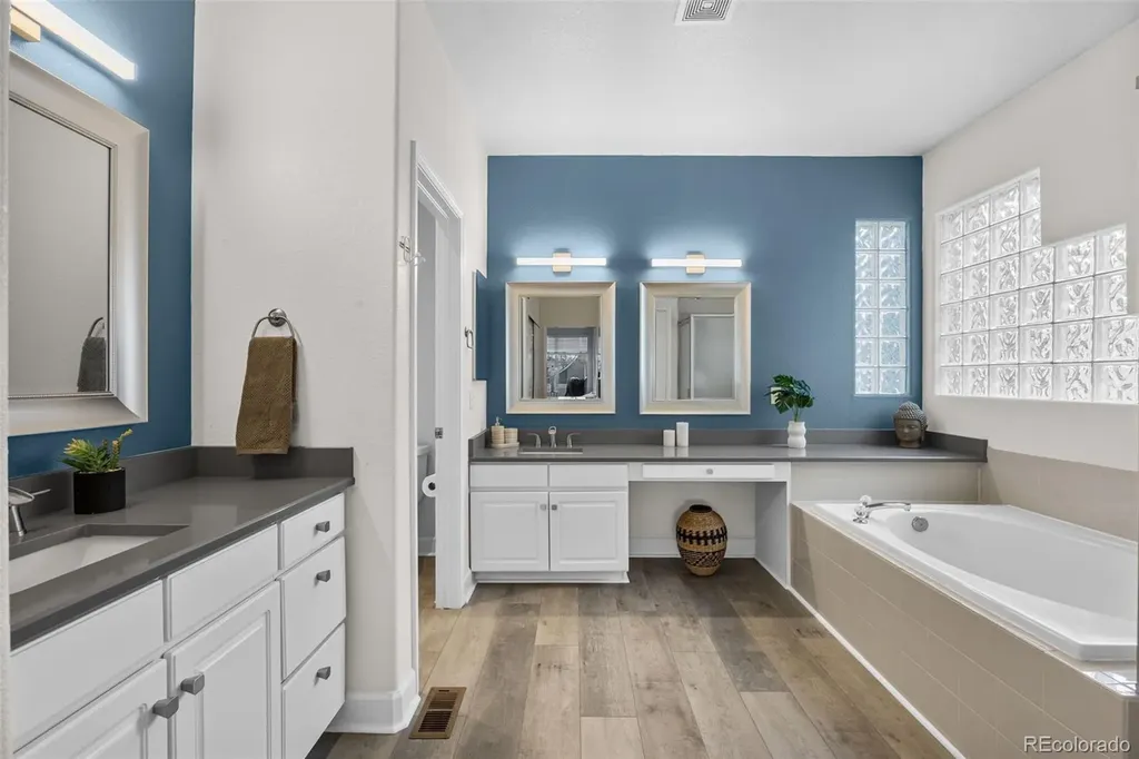 9647 E Arbor Place Englewood CO 80111