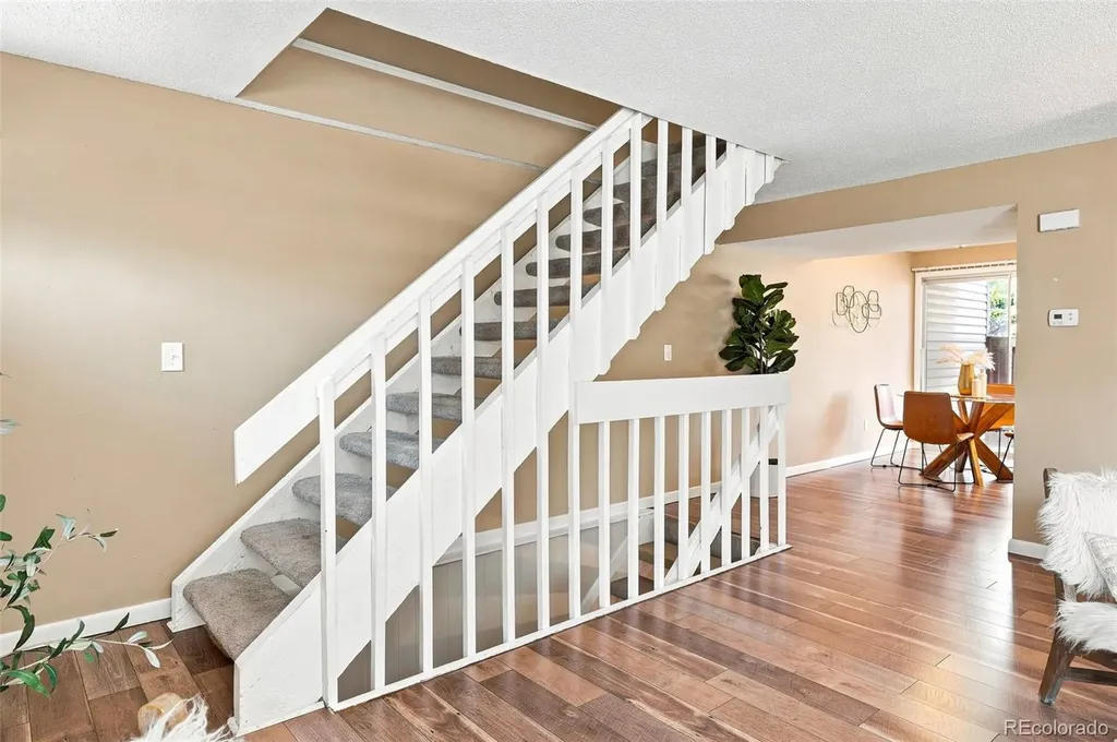 4268 E Maplewood Way Littleton CO 80121
