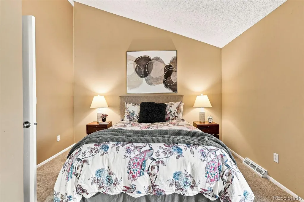 4268 E Maplewood Way Littleton CO 80121