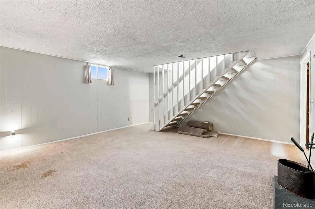 4268 E Maplewood Way Littleton CO 80121