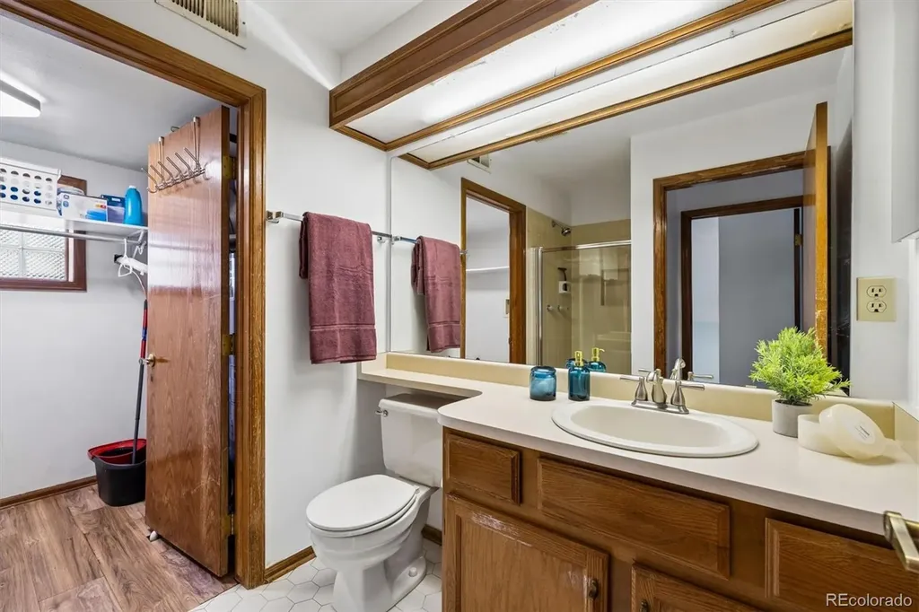 5427 S Taft Street Littleton CO 80127