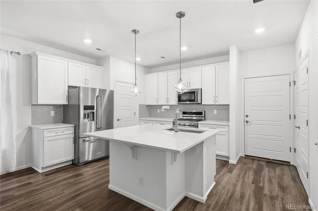 17965 E 103rd Avenue Commerce City CO 80022