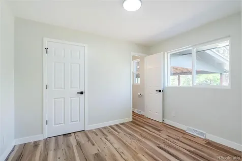 562 Lima Street Aurora CO 80010