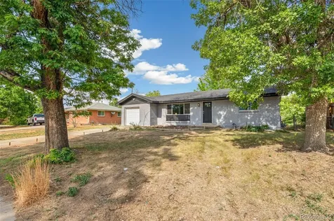 562 Lima Street Aurora CO 80010