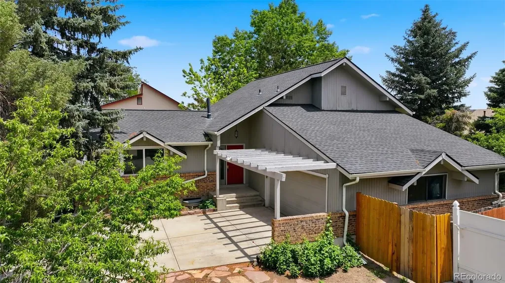 5830 W 73rd Avenue Arvada CO 80003