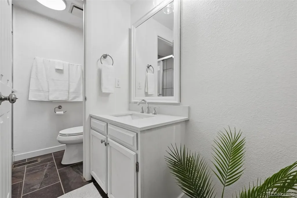 5830 W 73rd Avenue Arvada CO 80003