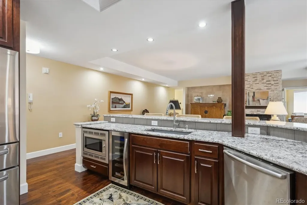 1512 Larimer Street Denver CO 80202