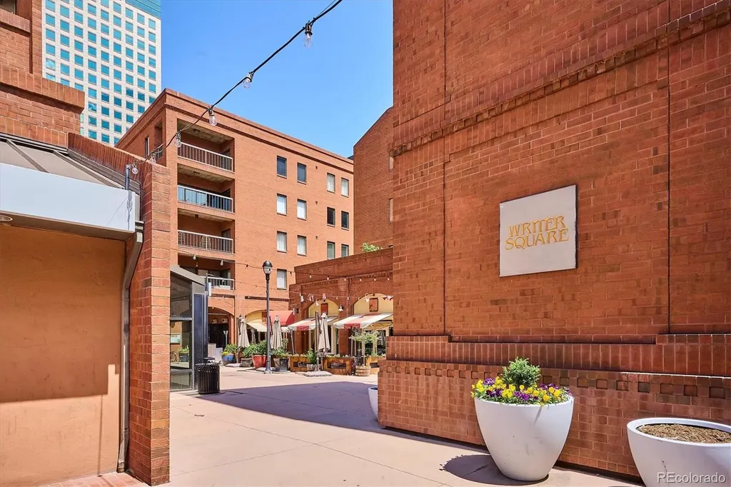 1512 Larimer Street Denver CO 80202